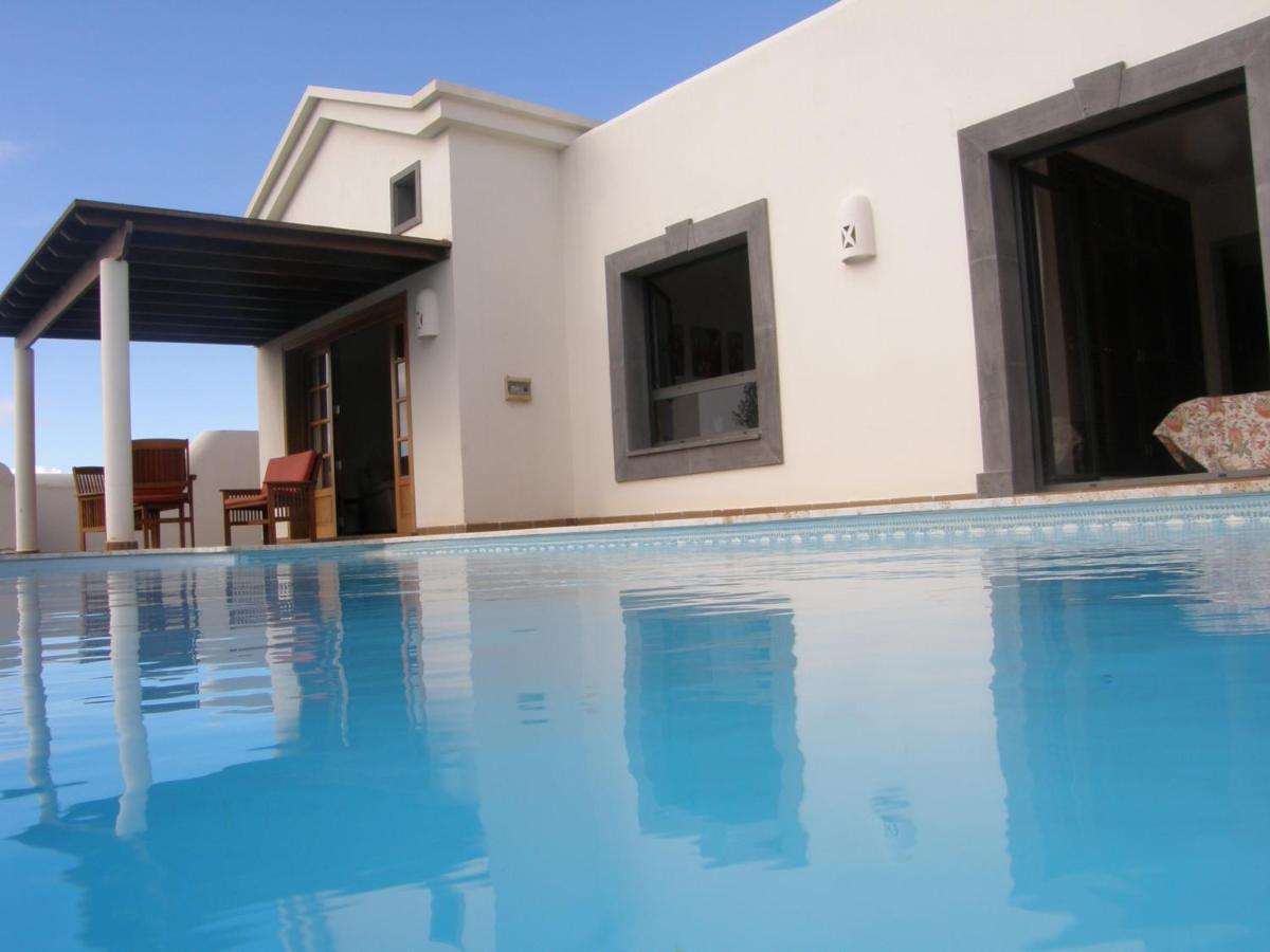 Villa Bol-Can Con Piscina Privada Playa Blanca  Extérieur photo