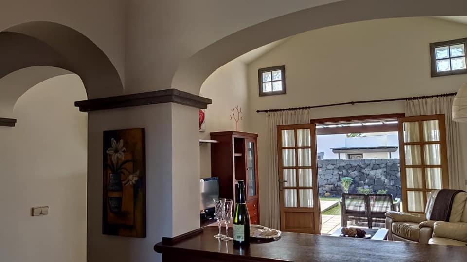 Villa Bol-Can Con Piscina Privada Playa Blanca  Extérieur photo